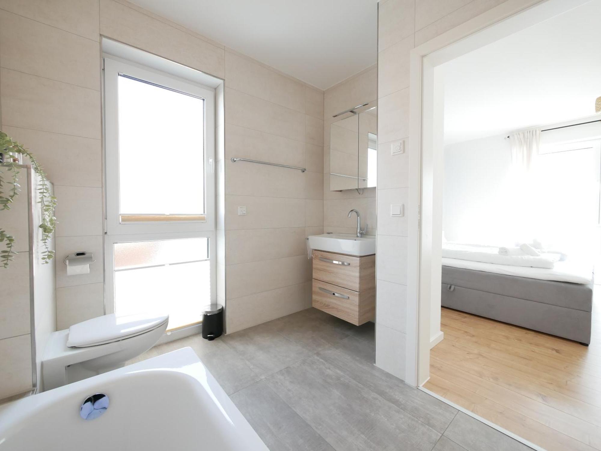85Qm, Parkplatz, Zentral, Grosser Balkon, 2 Baeder 파더본 외부 사진